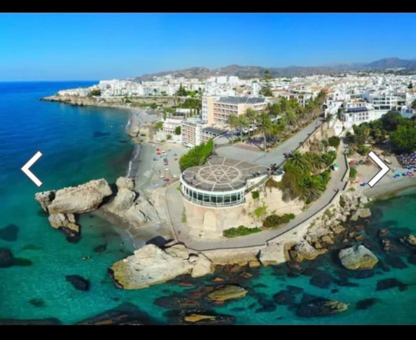 Precioso Apartamento Mandarinos Con Vistas Al Mar Nerja Bagian luar foto